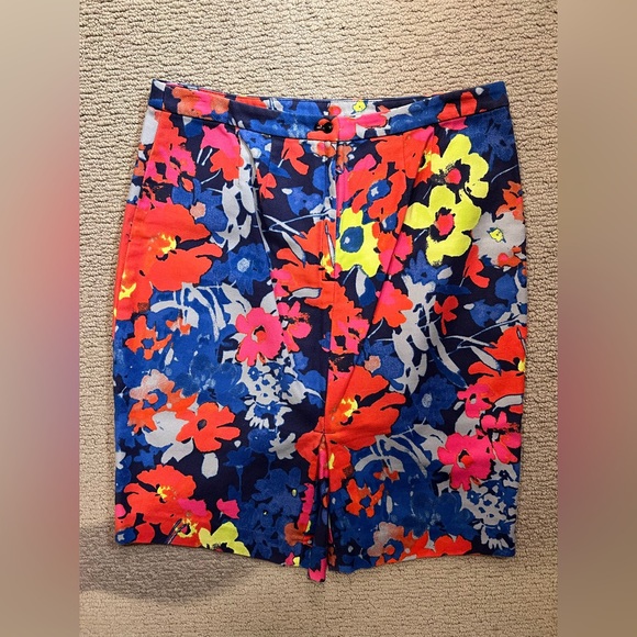 LOFT Multicolor Floral Pencil Skirt - Picture 2 of 3